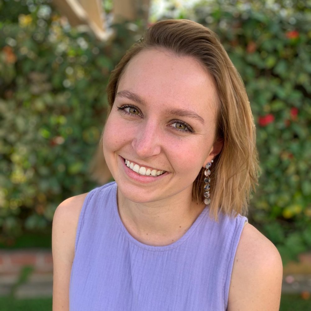 Hi! I'm your seller, Jilly! It's nice to meet you.